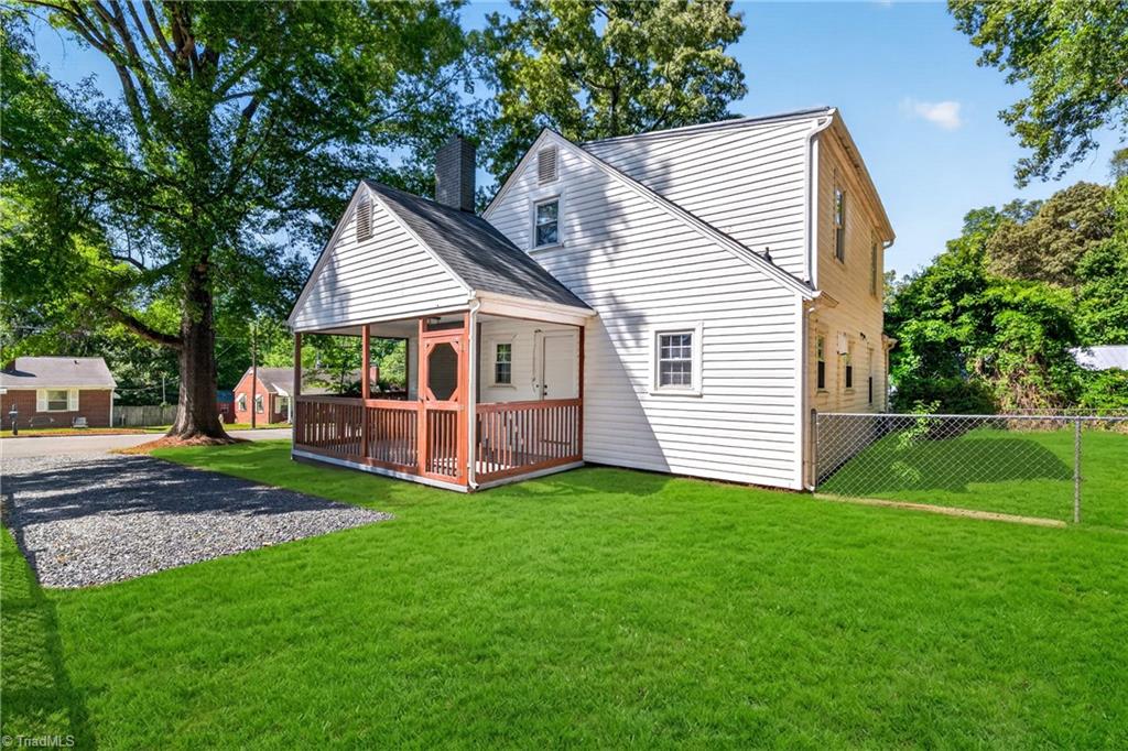 main property photo 3