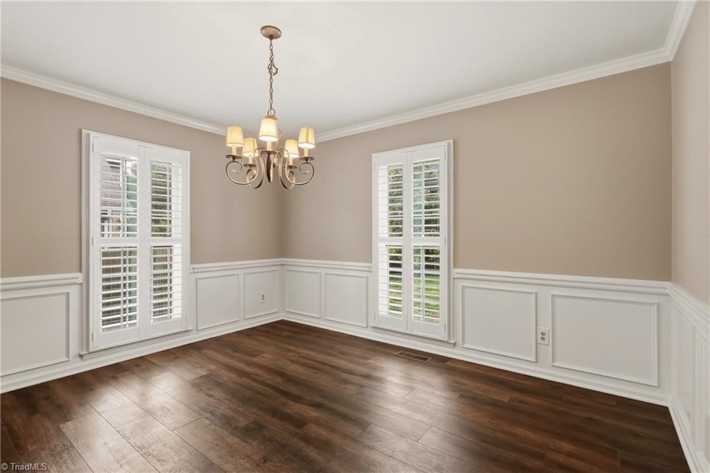 property viewer photo 11