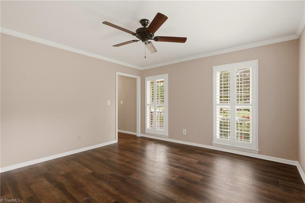 property viewer photo 23