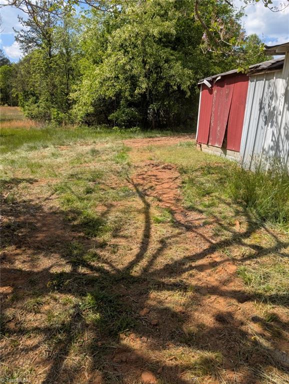 main property photo 16