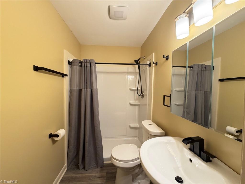 property viewer photo 14