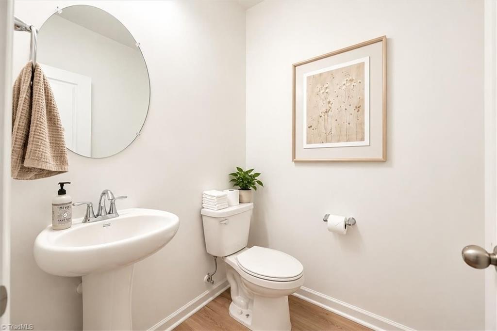 main property photo 24