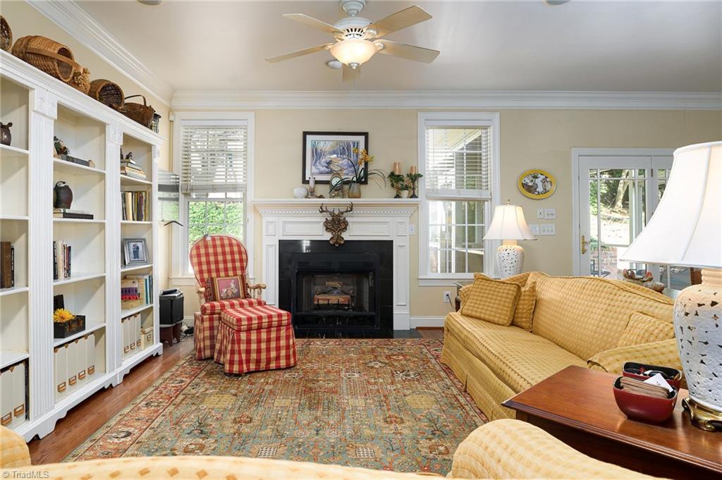main property photo 5