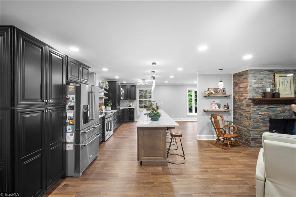 property viewer photo 10