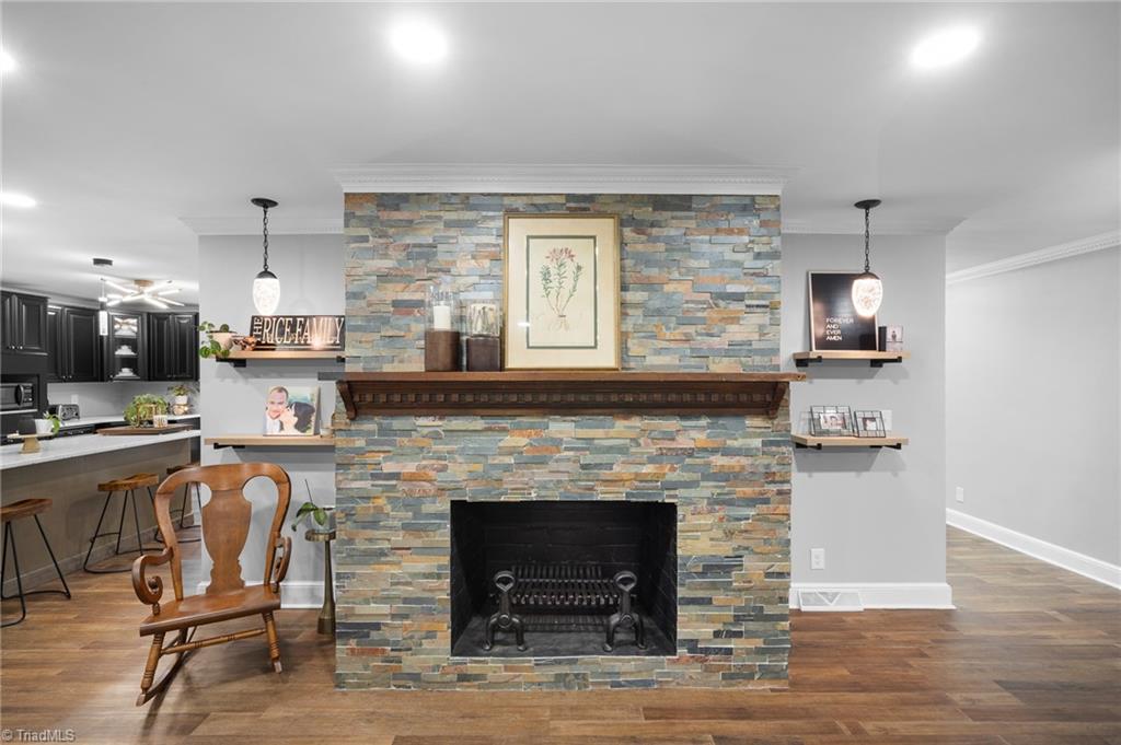 property viewer photo 15