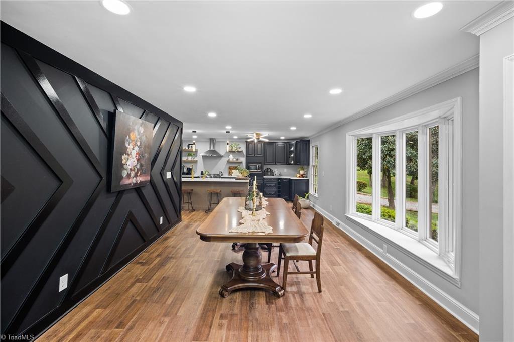 property viewer photo 17