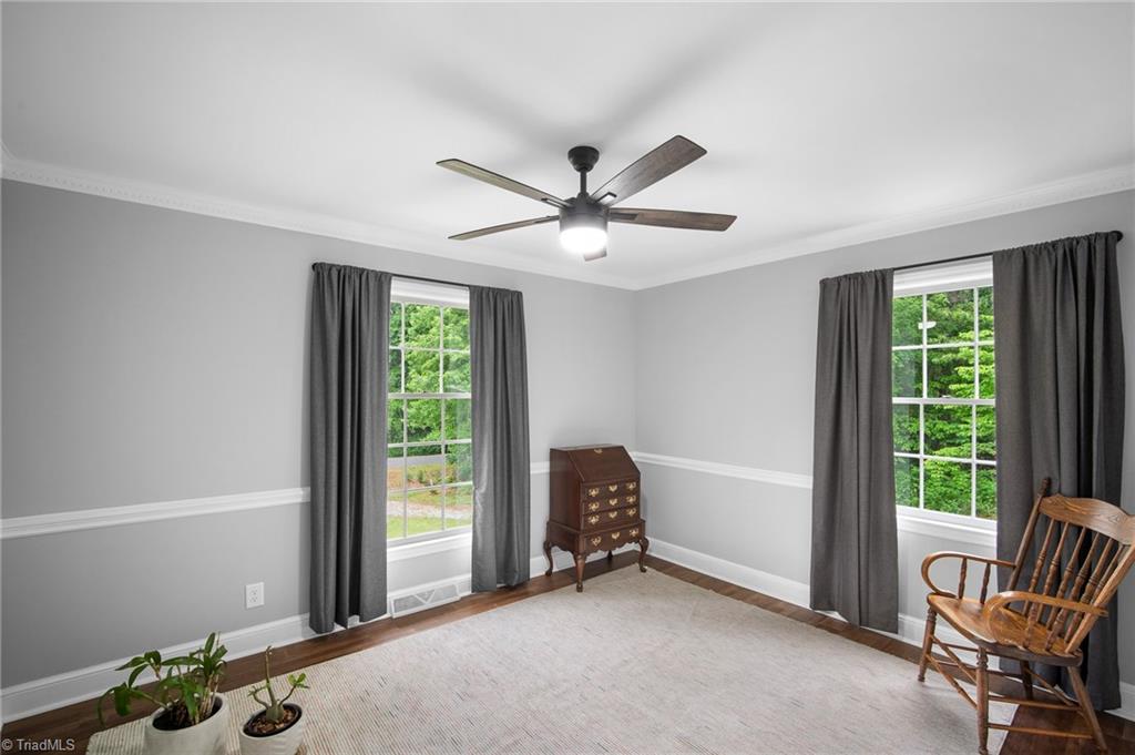 property viewer photo 27