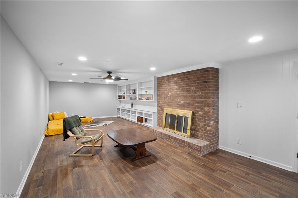 property viewer photo 29