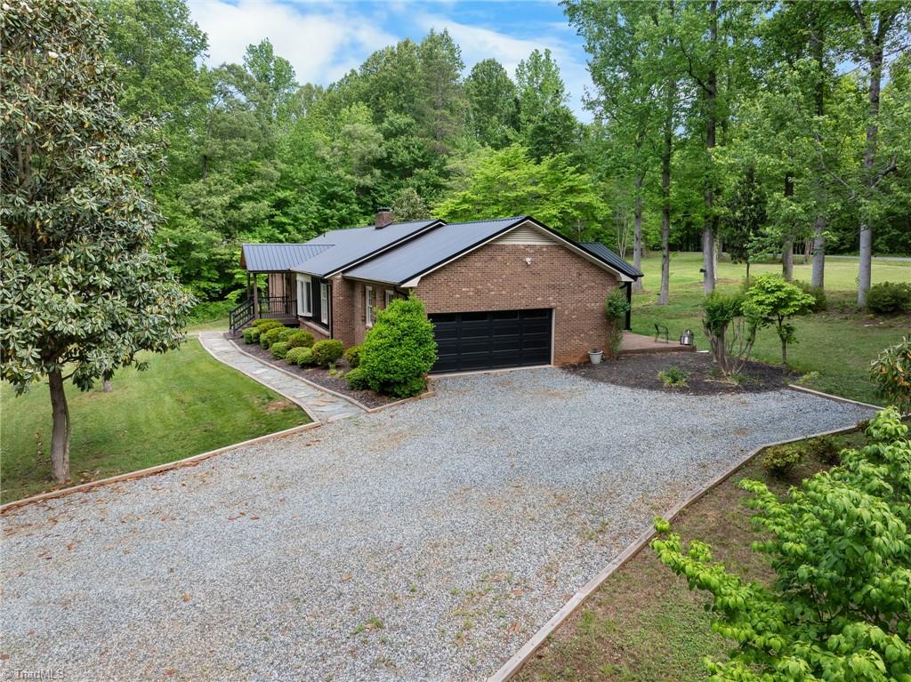 property viewer photo 3