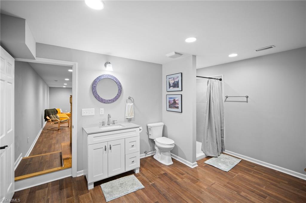 property viewer photo 33