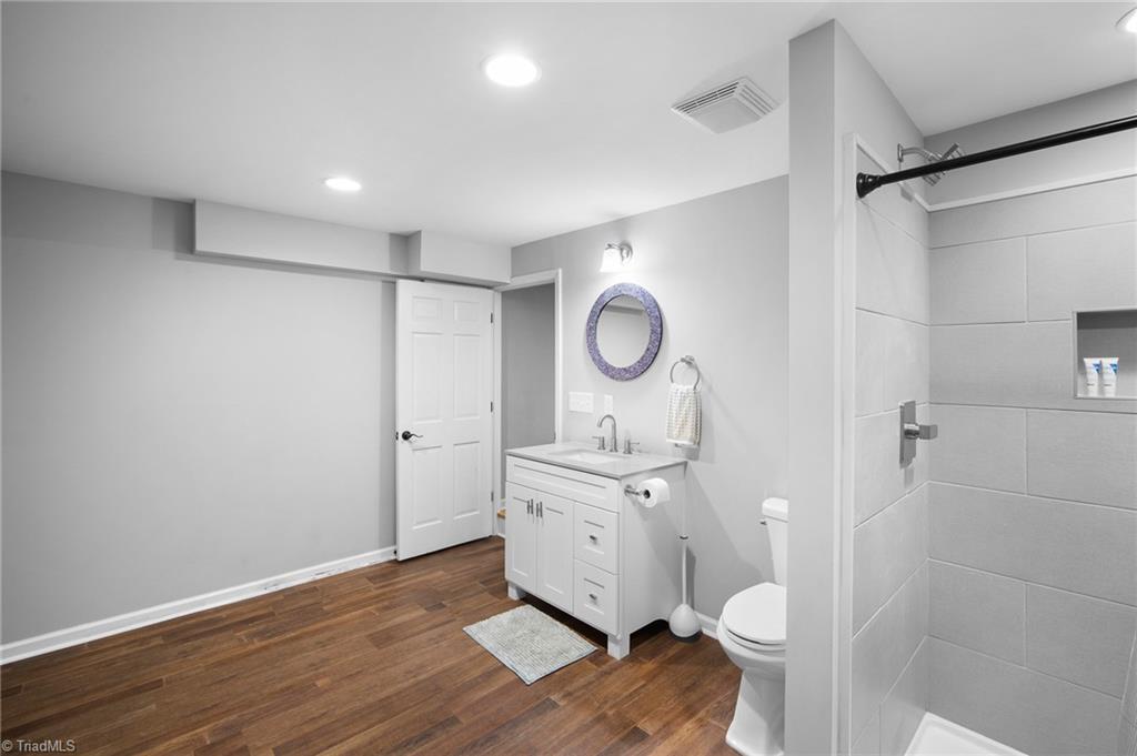 property viewer photo 34