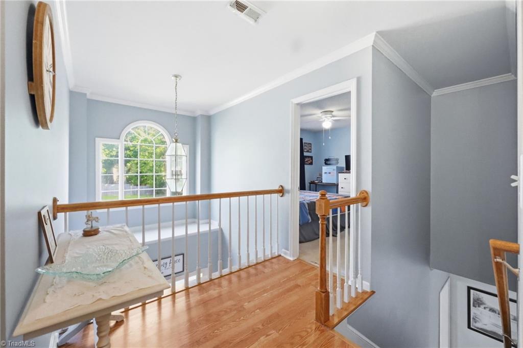 property viewer photo 26