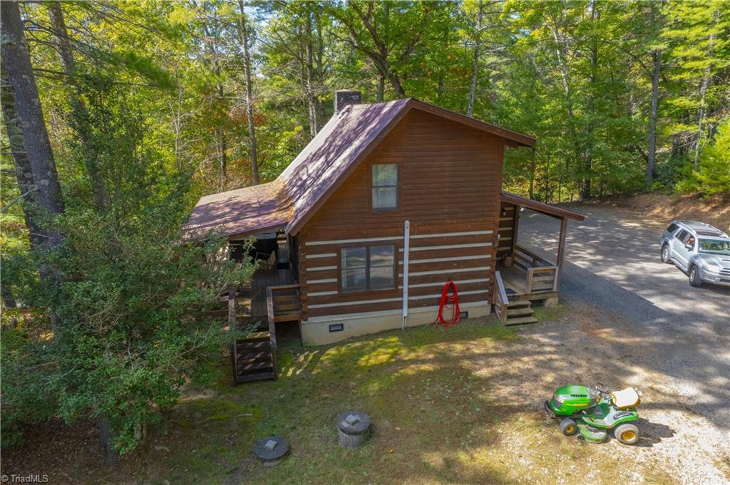main property photo 5