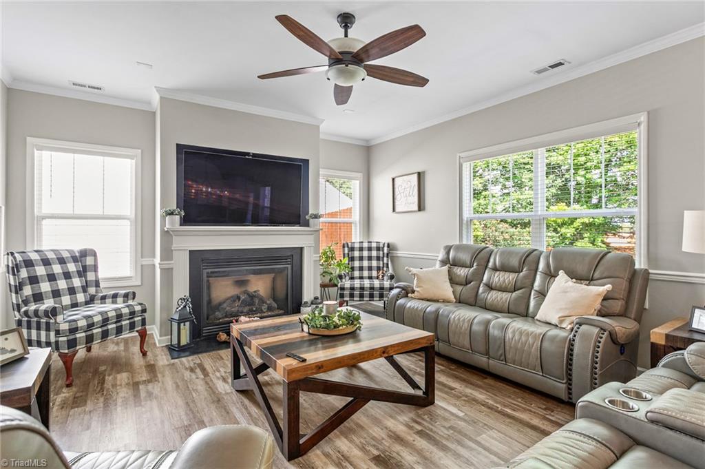 property viewer photo 10