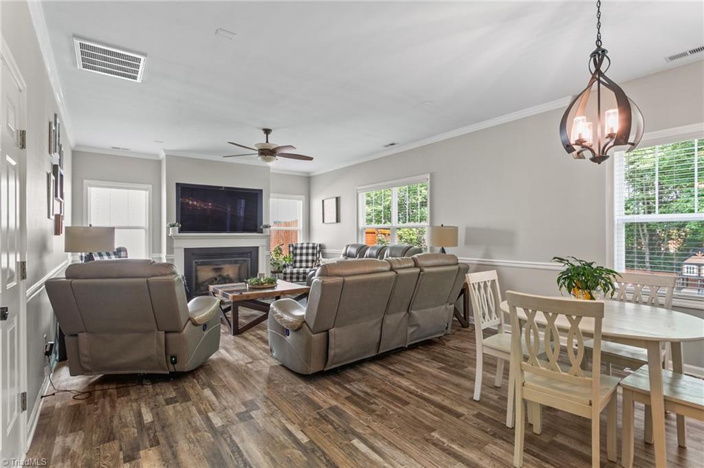 property viewer photo 11