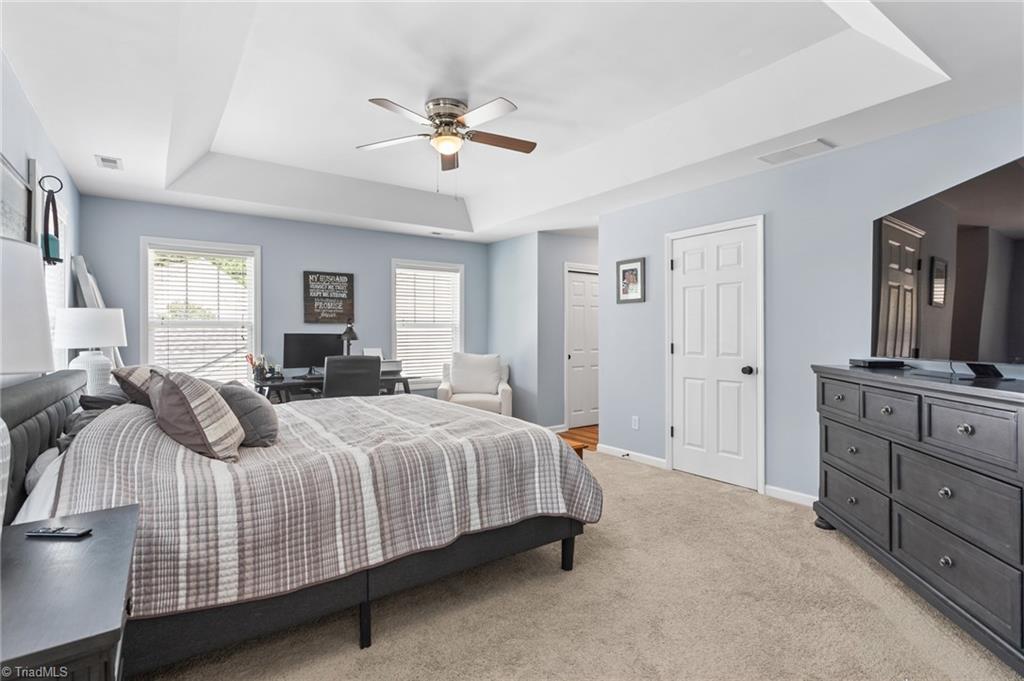 property viewer photo 17