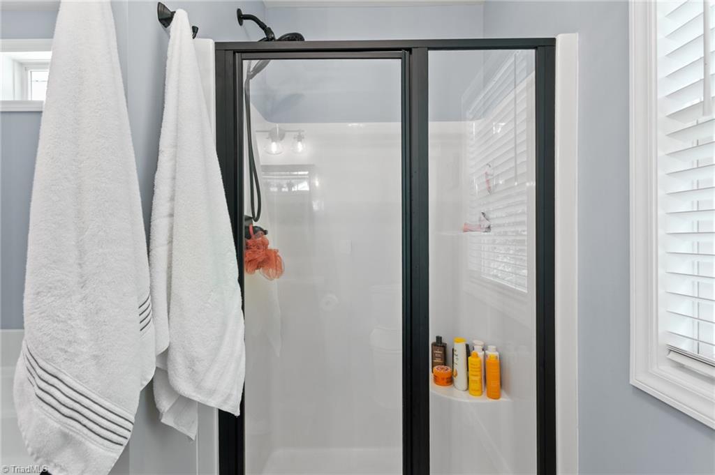 property viewer photo 21
