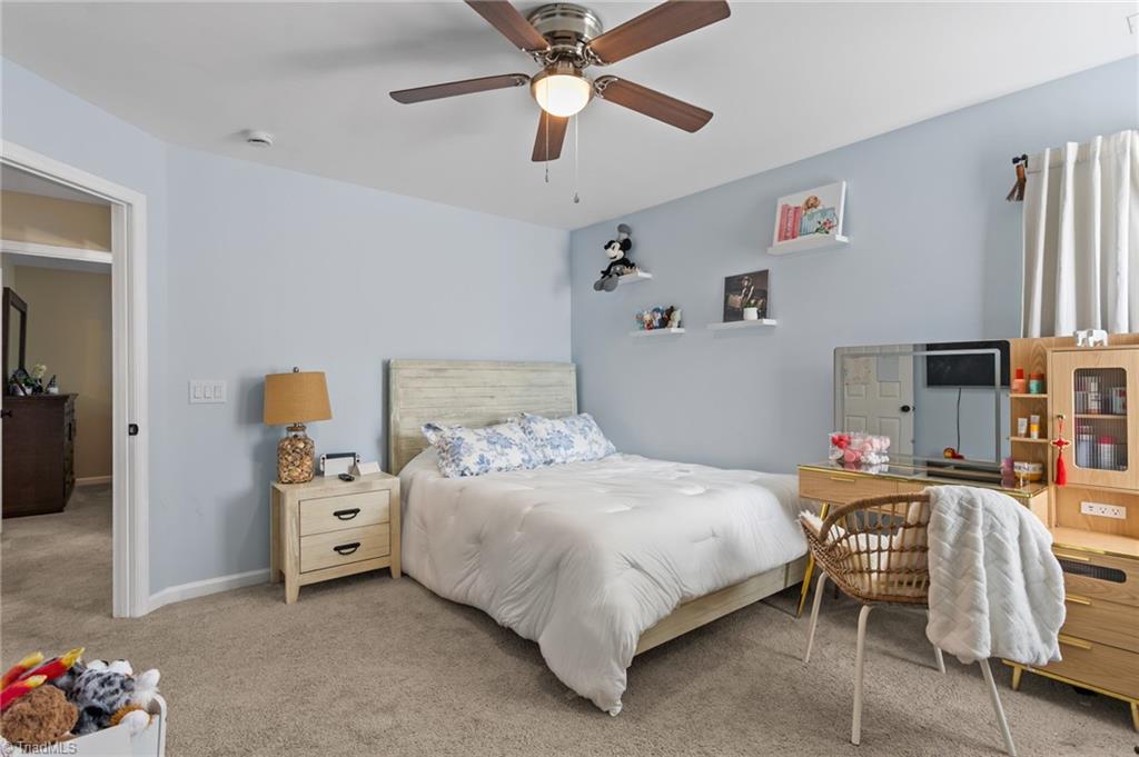 property viewer photo 27