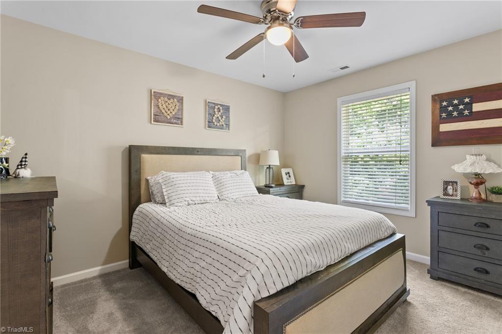 property viewer photo 28