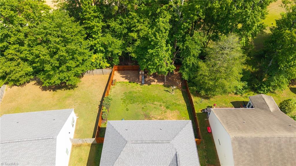 property viewer photo 38