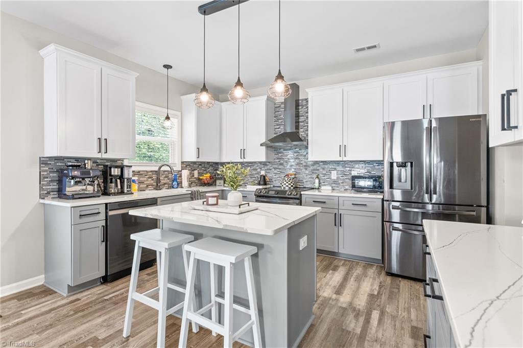 property viewer photo 6