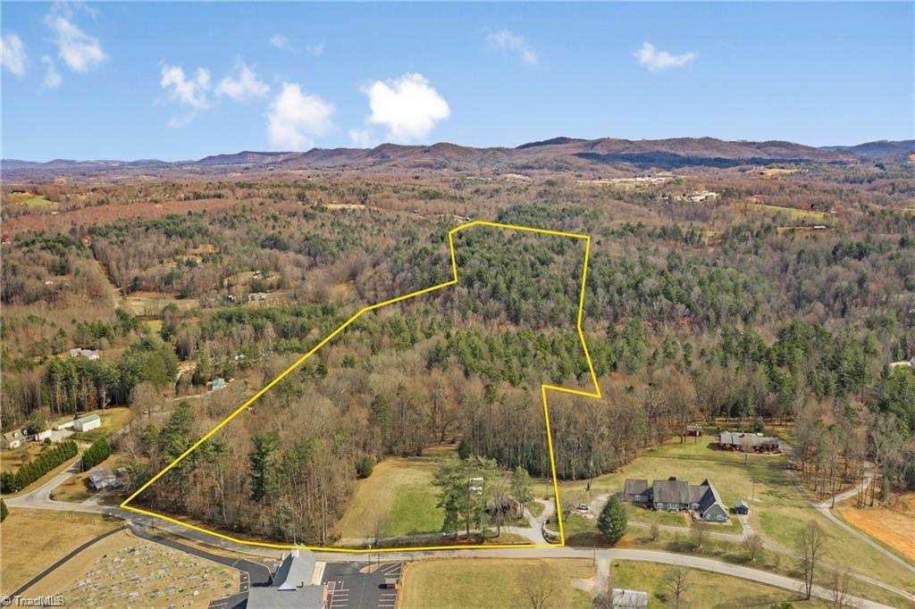 main property photo 26