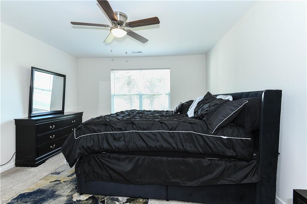 property viewer photo 24