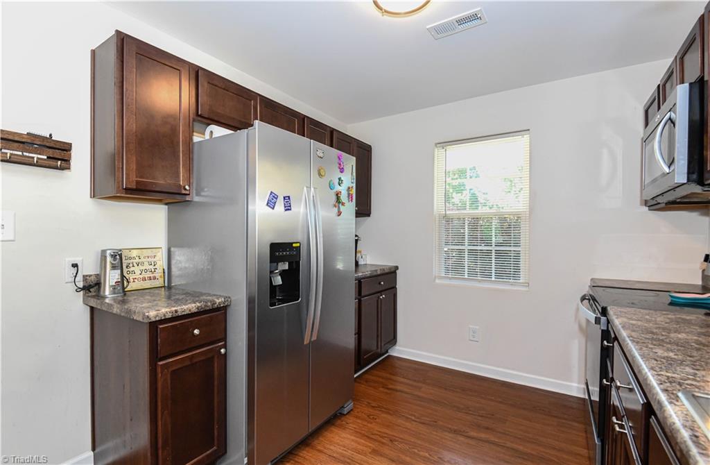 property viewer photo 8
