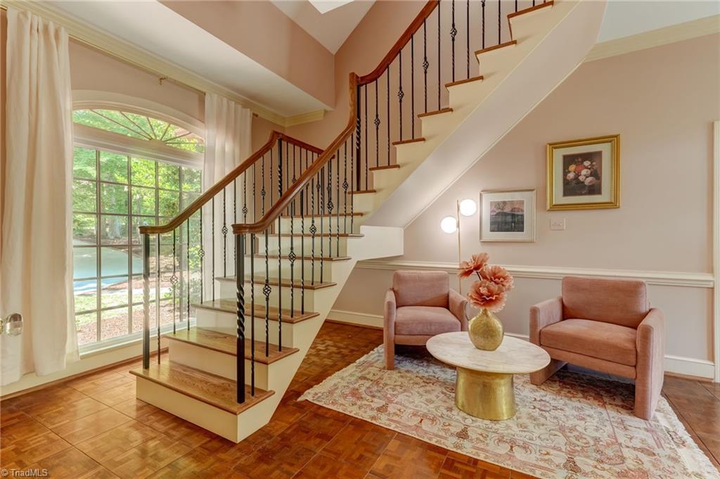 main property photo 18