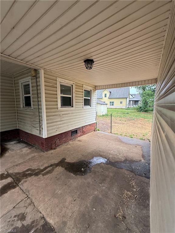 property viewer photo 15