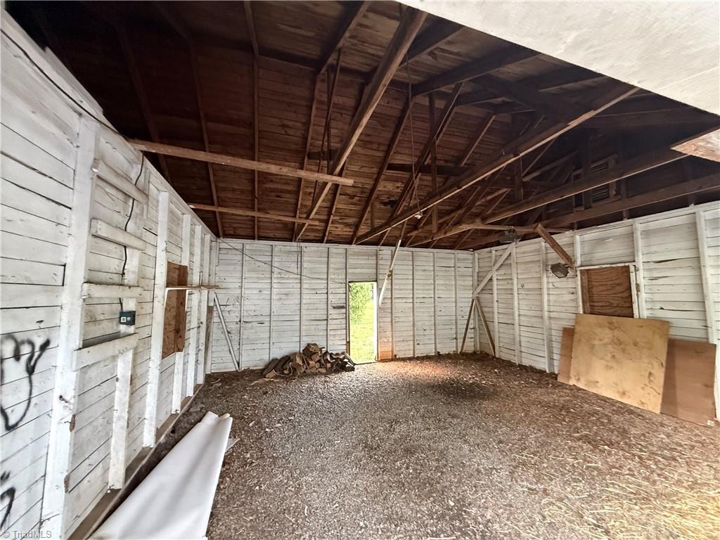 property viewer photo 17