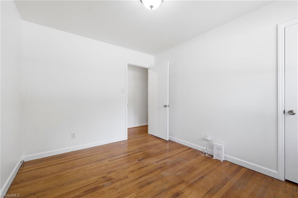 property viewer photo 27