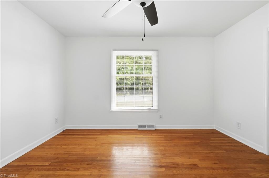 property viewer photo 34