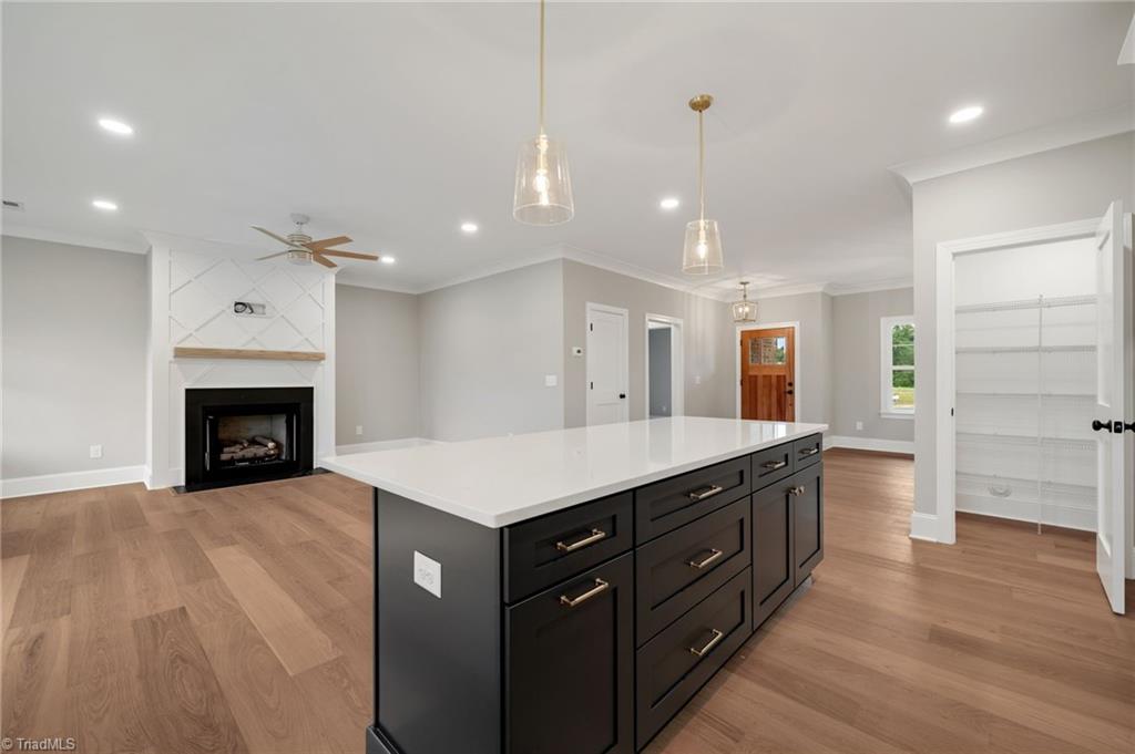 property viewer photo 12