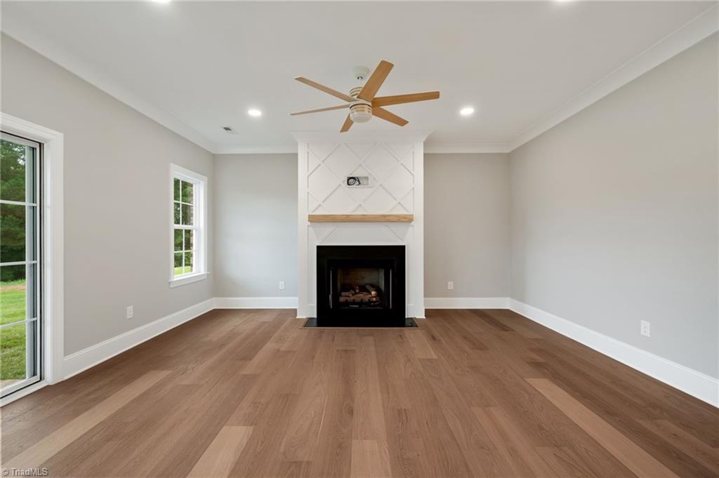 property viewer photo 14