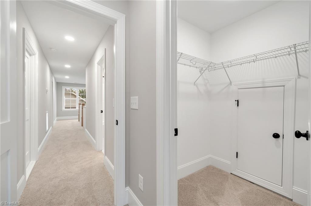 property viewer photo 24