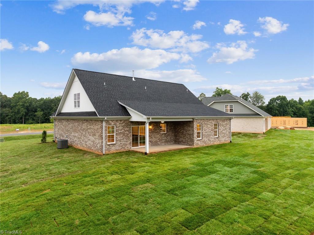 property viewer photo 36