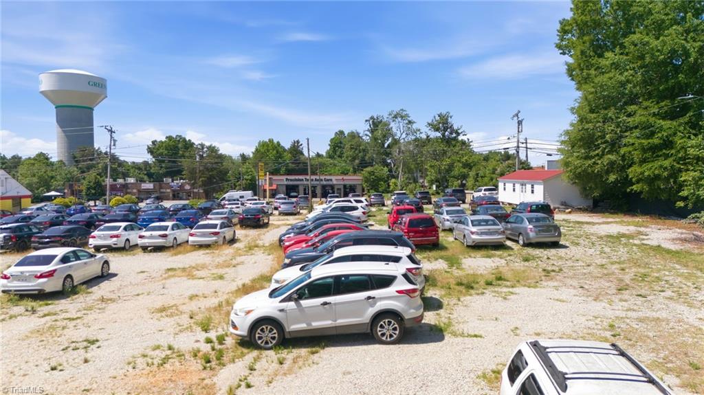 main property photo 13