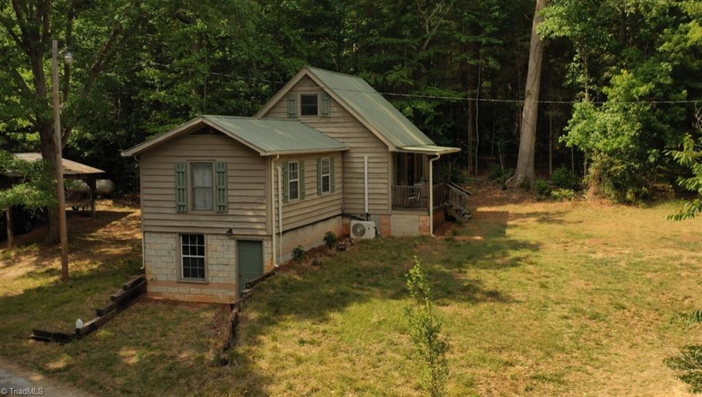 main property photo 40