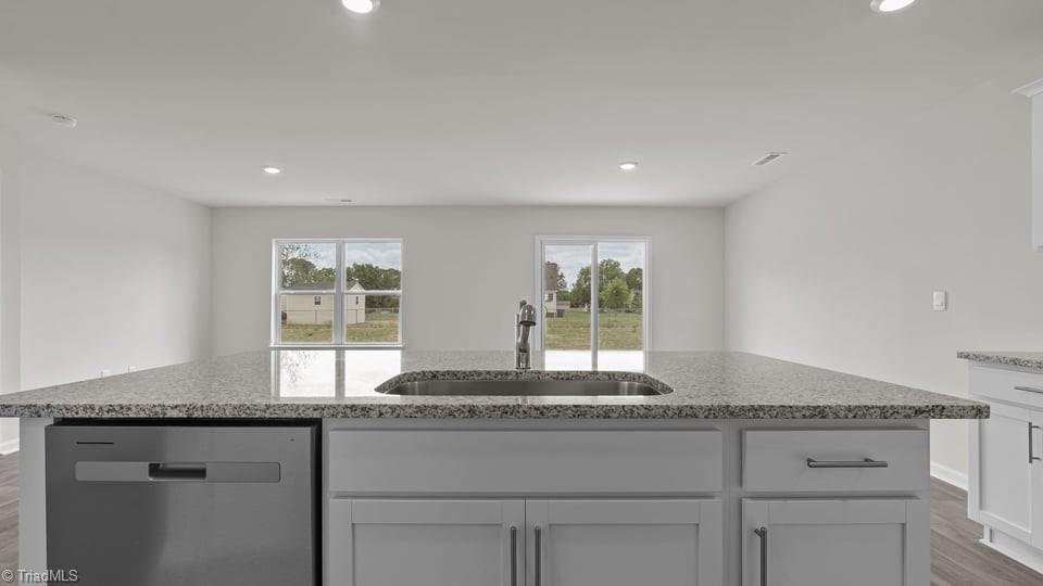 property viewer photo 15