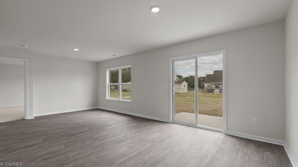 property viewer photo 16