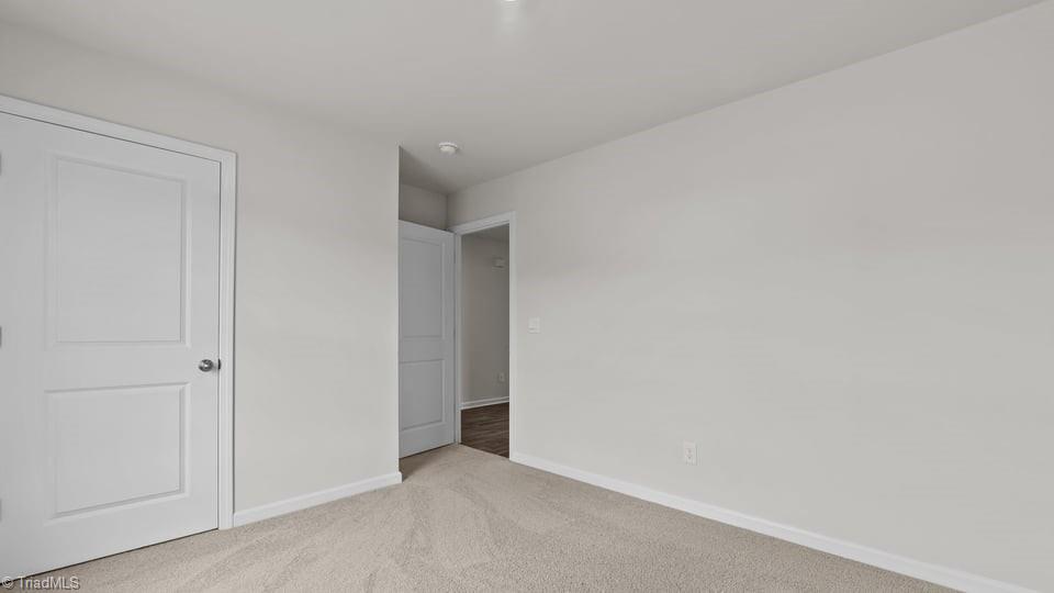 property viewer photo 4