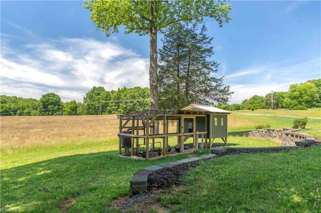 main property photo 47