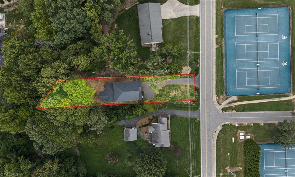 main property photo 45