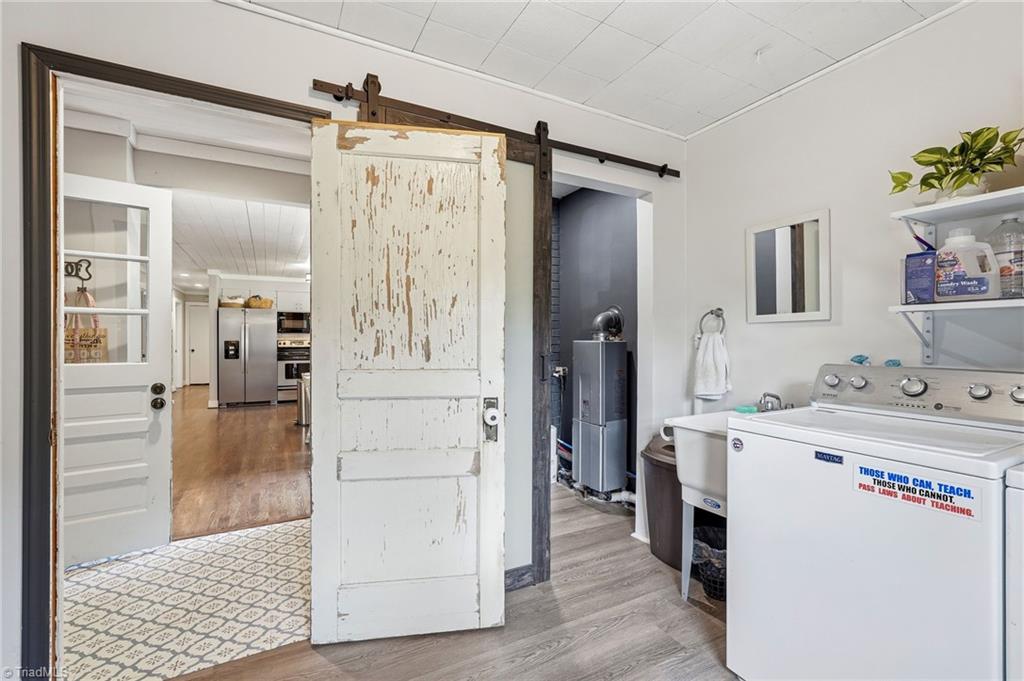 property viewer photo 13