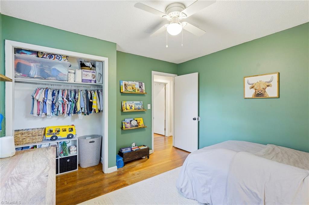 property viewer photo 19