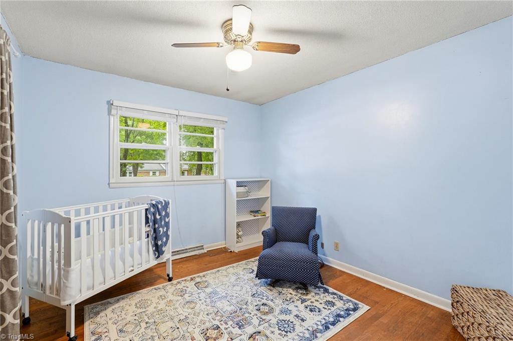 property viewer photo 20