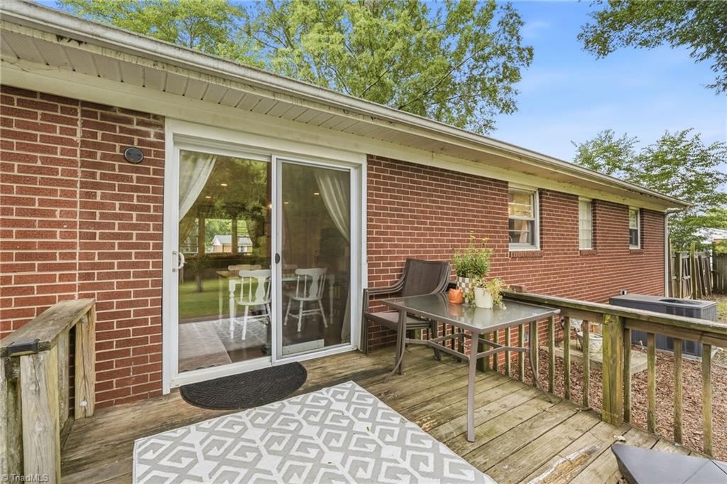 property viewer photo 24