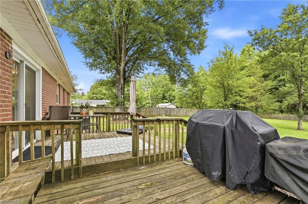 property viewer photo 25
