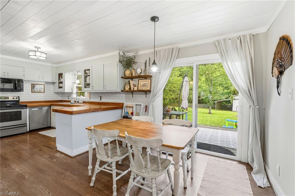 property viewer photo 5